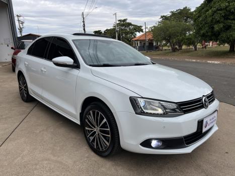 VOLKSWAGEN Jetta 2.0 4P TSI HIGHLINE 211 CV AUTOMTICO, Foto 1