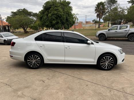 VOLKSWAGEN Jetta 2.0 4P TSI HIGHLINE 211 CV AUTOMTICO, Foto 7