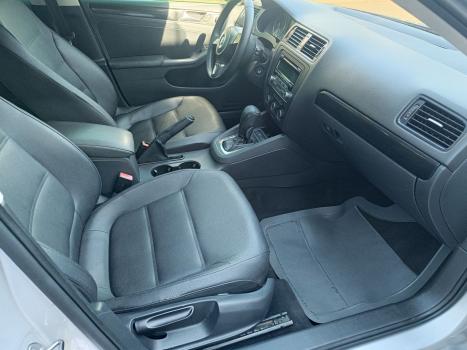 VOLKSWAGEN Jetta 2.0 4P CONFORTLINE TIPTRONIC AUTOMTICO, Foto 7
