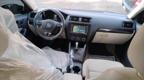 VOLKSWAGEN Jetta 2.0 4P FLEX AUTOMTICO, Foto 4