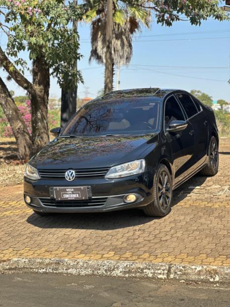 VOLKSWAGEN Jetta 2.0 4P FLEX AUTOMTICO, Foto 1