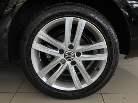 VOLKSWAGEN Jetta 2.0 4P TSI HIGHLINE 211 CV AUTOMTICO, Foto 15