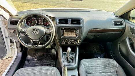 VOLKSWAGEN Jetta 2.0 4P FLEX CONFORTLINE TIPTRONIC AUTOMTICO, Foto 9