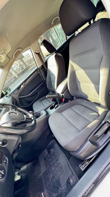 VOLKSWAGEN Jetta 2.0 4P FLEX CONFORTLINE TIPTRONIC AUTOMTICO, Foto 10