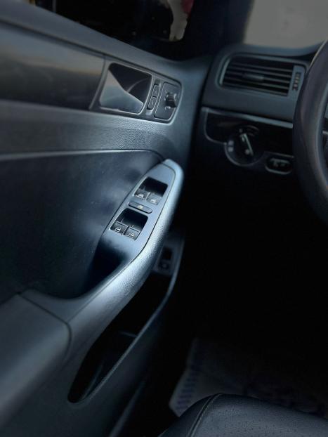 VOLKSWAGEN Jetta 2.0 4P FLEX CONFORTLINE TIPTRONIC AUTOMTICO, Foto 9
