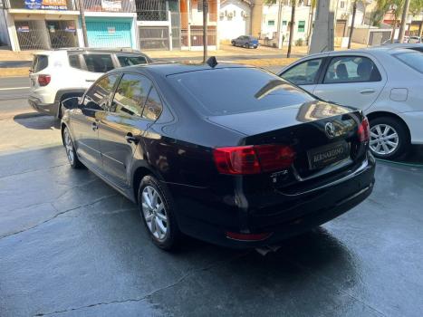 VOLKSWAGEN Jetta 2.0 4P FLEX CONFORTLINE TIPTRONIC AUTOMTICO, Foto 13