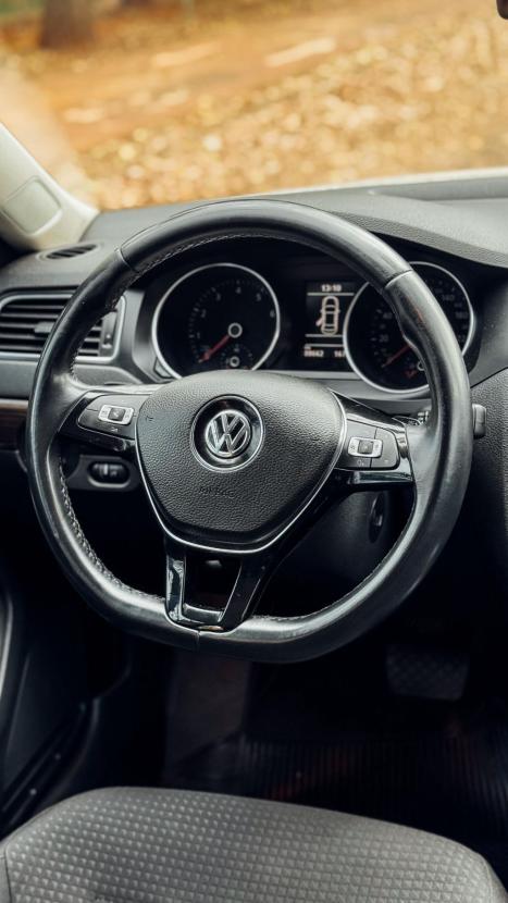 VOLKSWAGEN Jetta 2.0 4P CONFORTLINE TIPTRONIC AUTOMTICO, Foto 6