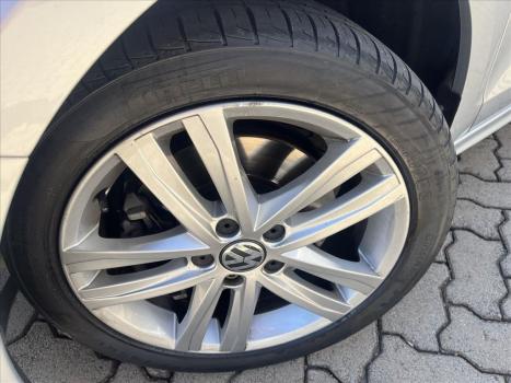 VOLKSWAGEN Jetta 2.0 4P TSI HIGHLINE 211 CV AUTOMTICO, Foto 4