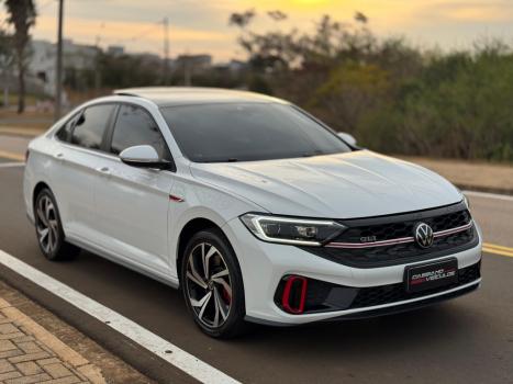 VOLKSWAGEN Jetta 2.0 4P 350 TSI GLI AUTOMTICO DSG, Foto 2