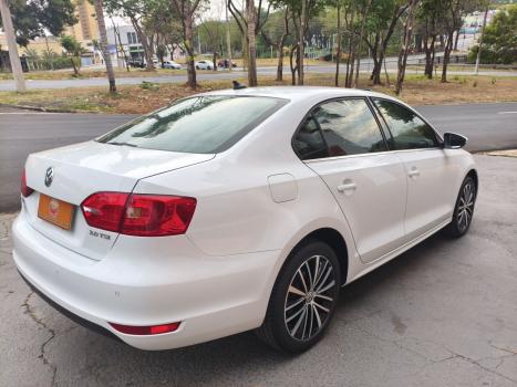 VOLKSWAGEN Jetta 2.0 4P TSI HIGHLINE 211 CV AUTOMTICO, Foto 5