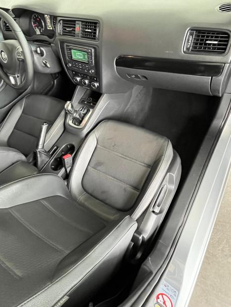VOLKSWAGEN Jetta 2.0 4P CONFORTLINE TIPTRONIC AUTOMTICO, Foto 18