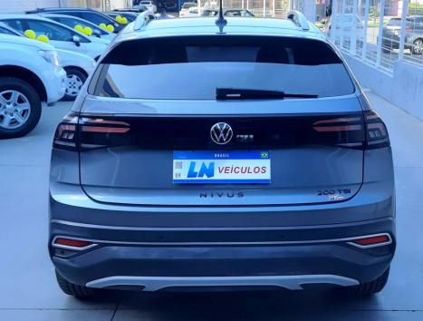 VOLKSWAGEN Nivus 1.0 4P FLEX 200 TSI HIGHLINE TURBO AUTOMTICO, Foto 4