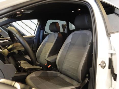 VOLKSWAGEN Nivus 1.0 4P FLEX 200 TSI HIGHLINE TURBO AUTOMTICO, Foto 6
