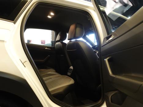 VOLKSWAGEN Nivus 1.0 4P FLEX 200 TSI HIGHLINE TURBO AUTOMTICO, Foto 10