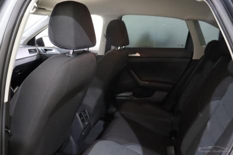 VOLKSWAGEN Nivus 1.0 4P FLEX 200 TSI COMFORTLINE TURBO AUTOMTICO, Foto 9