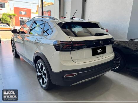 VOLKSWAGEN Nivus 1.0 4P FLEX 200 TSI HIGHLINE TURBO AUTOMTICO, Foto 4