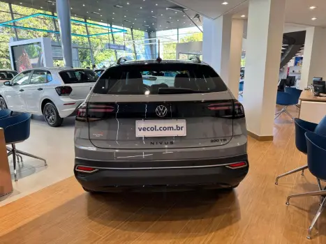 VOLKSWAGEN Nivus 1.0 4P FLEX 200 TSI HIGHLINE TURBO AUTOMTICO, Foto 10