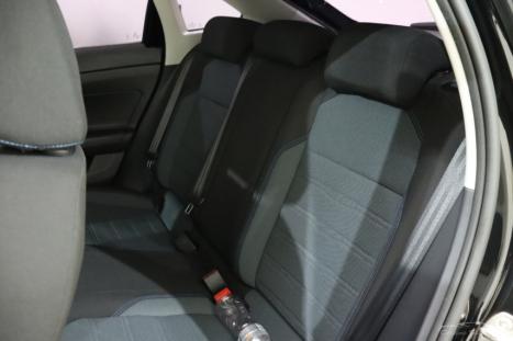 VOLKSWAGEN Nivus 1.0 4P FLEX 200 TSI COMFORTLINE TURBO AUTOMTICO, Foto 8