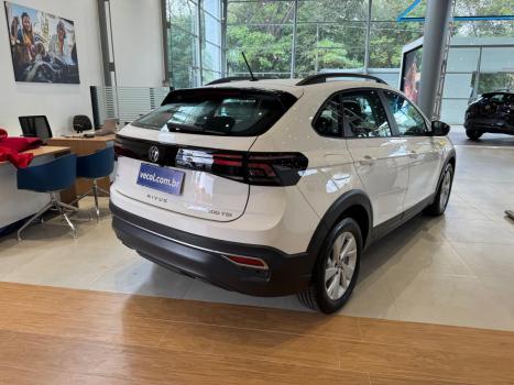 VOLKSWAGEN Nivus 1.0 4P FLEX 200 TSI COMFORTLINE TURBO AUTOMTICO, Foto 9