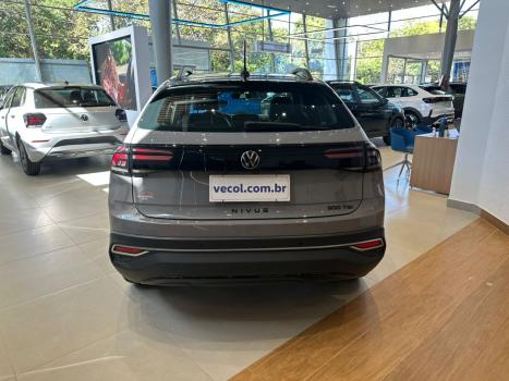 VOLKSWAGEN Nivus 1.0 4P FLEX 200 TSI HIGHLINE TURBO AUTOMTICO, Foto 10