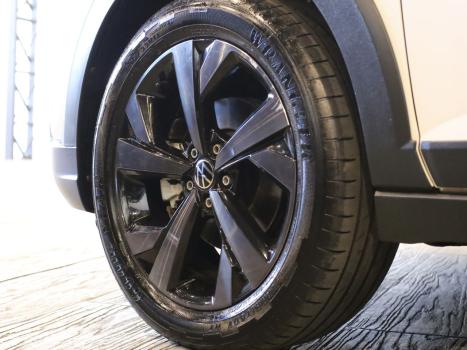 VOLKSWAGEN Nivus 1.0 4P FLEX 200 TSI HIGHLINE TURBO AUTOMTICO, Foto 3