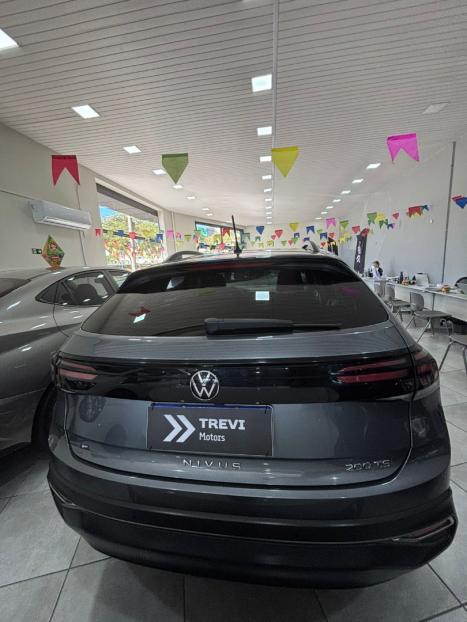 VOLKSWAGEN Nivus 1.0 4P FLEX 200 TSI COMFORTLINE TURBO AUTOMTICO, Foto 3