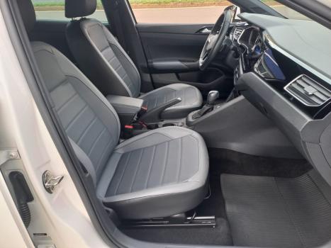 VOLKSWAGEN Nivus 1.0 4P FLEX 200 TSI HIGHLINE TURBO AUTOMTICO, Foto 4