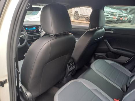 VOLKSWAGEN Nivus 1.0 4P FLEX 200 TSI HIGHLINE TURBO AUTOMTICO, Foto 11