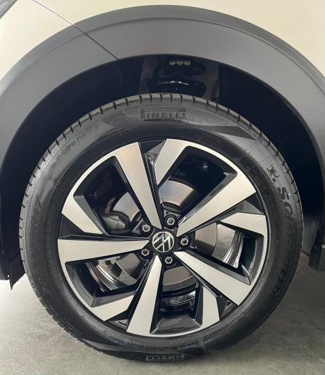 VOLKSWAGEN Nivus 1.0 4P FLEX 200 TSI HIGHLINE TURBO AUTOMTICO, Foto 18
