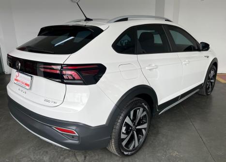 VOLKSWAGEN Nivus 1.0 4P FLEX 200 TSI HIGHLINE TURBO AUTOMTICO, Foto 3