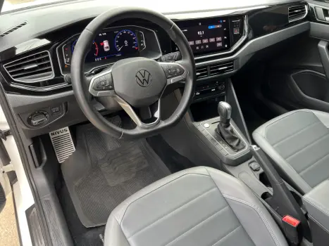 VOLKSWAGEN Nivus 1.0 4P FLEX 200 TSI HIGHLINE TURBO AUTOMTICO, Foto 9