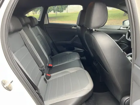 VOLKSWAGEN Nivus 1.0 4P FLEX 200 TSI HIGHLINE TURBO AUTOMTICO, Foto 11