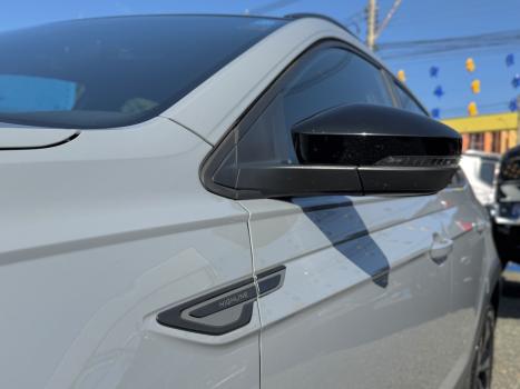 VOLKSWAGEN Nivus 1.0 4P FLEX 200 TSI HIGHLINE TURBO AUTOMTICO, Foto 17