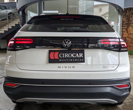 VOLKSWAGEN Nivus 1.0 4P FLEX 200 TSI HIGHLINE TURBO AUTOMTICO, Foto 6
