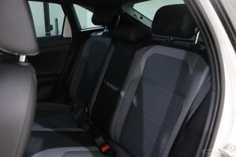 VOLKSWAGEN Nivus 1.0 4P FLEX 200 TSI HIGHLINE TURBO AUTOMTICO, Foto 8