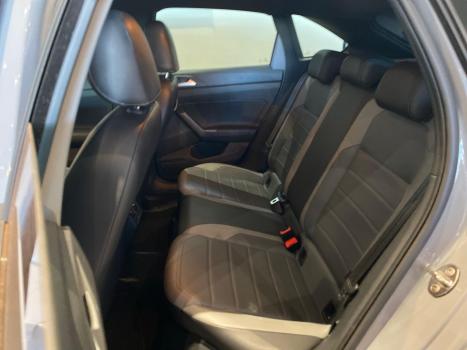 VOLKSWAGEN Nivus 1.0 4P FLEX 200 TSI HIGHLINE TURBO AUTOMTICO, Foto 6