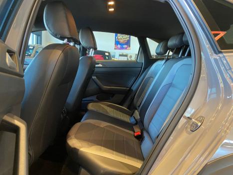 VOLKSWAGEN Nivus 1.0 4P FLEX 200 TSI HIGHLINE TURBO AUTOMTICO, Foto 6