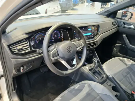 VOLKSWAGEN Nivus 1.0 4P FLEX 200 TSI HIGHLINE TURBO AUTOMTICO, Foto 4