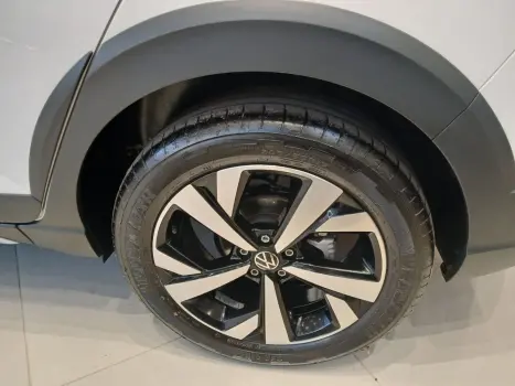 VOLKSWAGEN Nivus 1.0 4P FLEX 200 TSI HIGHLINE TURBO AUTOMTICO, Foto 8