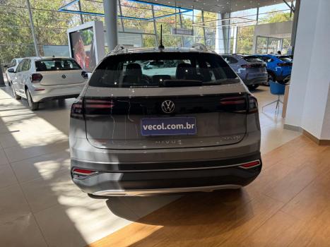 VOLKSWAGEN Nivus 1.0 4P FLEX 200 TSI HIGHLINE TURBO AUTOMTICO, Foto 10