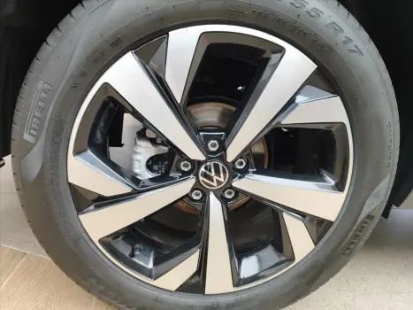 VOLKSWAGEN Nivus 1.0 4P FLEX 200 TSI HIGHLINE TURBO AUTOMTICO, Foto 4