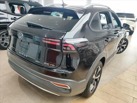VOLKSWAGEN Nivus 1.0 4P FLEX 200 TSI HIGHLINE TURBO AUTOMTICO, Foto 13