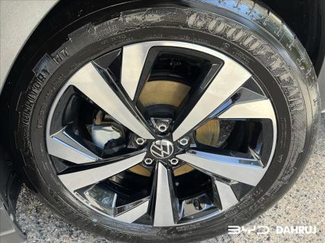 VOLKSWAGEN Nivus 1.0 4P FLEX 200 TSI HIGHLINE TURBO AUTOMTICO, Foto 4