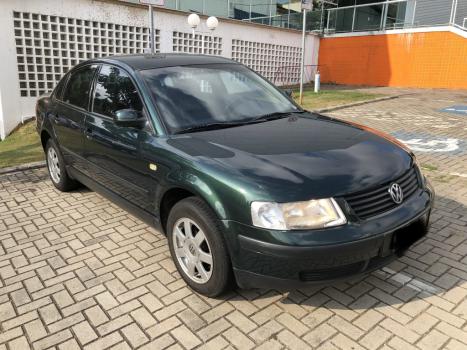 VOLKSWAGEN Passat 1.8 20V 4P, Foto 4