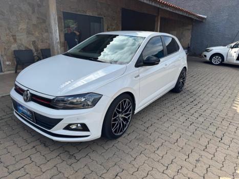 VOLKSWAGEN Polo Hatch 1.0 12V 4P 200 TSI  COMFORTLINE AUTOMTICO, Foto 3