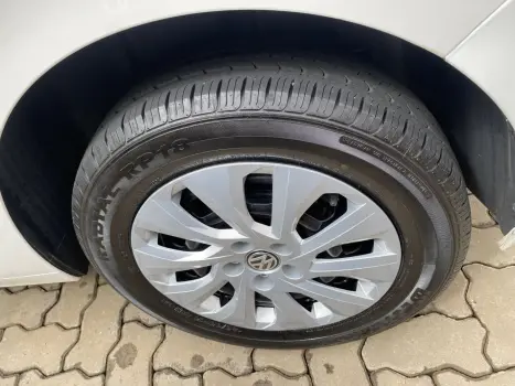 VOLKSWAGEN Polo Hatch 1.0 12V 4P MPI FLEX, Foto 12