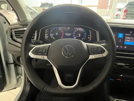 VOLKSWAGEN Polo Hatch 1.0 12V 4P 200 TSI HIGHLINE AUTOMTICO, Foto 17