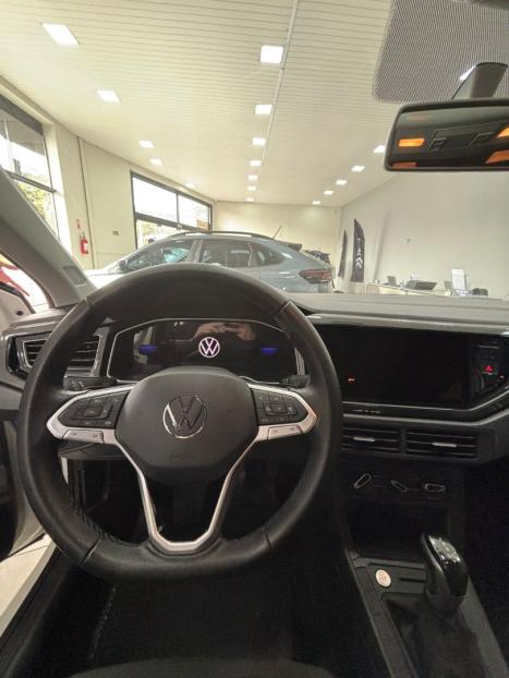 VOLKSWAGEN Polo Hatch 1.0 4P 170 TSI COMFORTLINE AUTOMTICO, Foto 8
