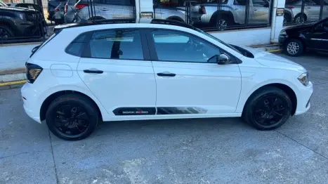 VOLKSWAGEN Polo Hatch 1.0 12V 4P MPI TRACK 1st EDITION, Foto 7