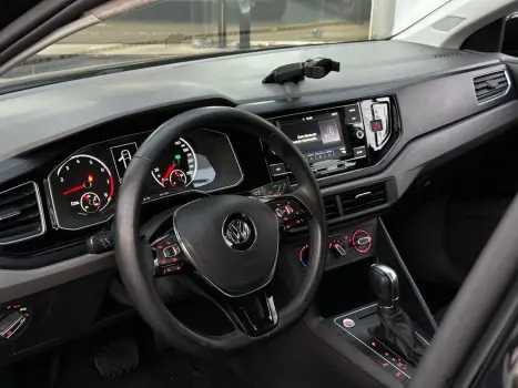 VOLKSWAGEN Polo Hatch 1.0 12V 4P 200 TSI  COMFORTLINE AUTOMTICO, Foto 9